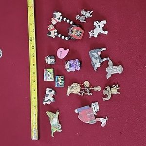Vintage Miscellaneous Cow Pins and 1 pair of Earrings Jewelry Brooches